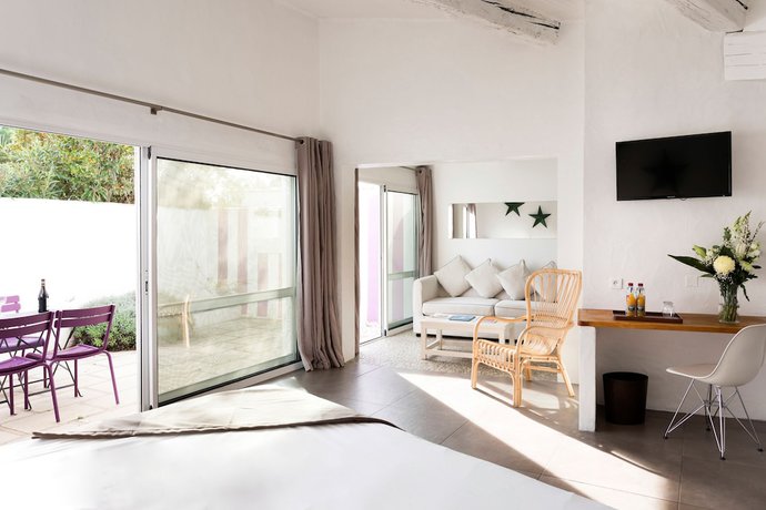 Imagen de la habitación del Hotel Mas de la Fouque H&ocirc;tel and Spa. Foto 9