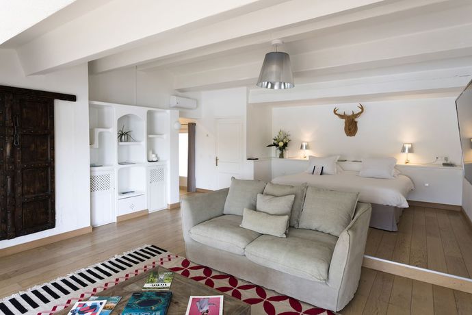 Imagen de la habitación del Hotel Mas de la Fouque H&ocirc;tel and Spa. Foto 12