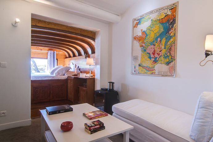 Imagen de la habitación del Hotel Mas de la Fouque H&ocirc;tel and Spa. Foto 17