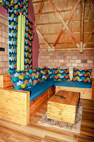 Imagen de la habitación del Hotel Masaka Cultural Resort. Foto 13