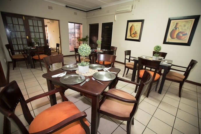 Imagen del bar/restaurante del Hotel Masana Lodge. Foto 5