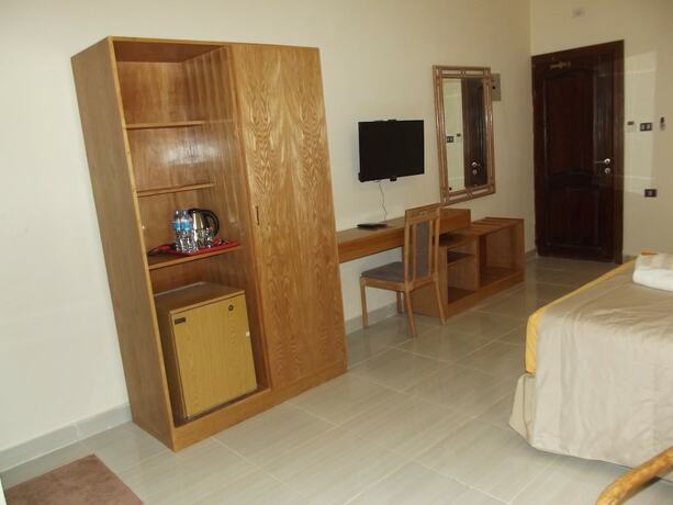 Imagen de la habitación del Hotel Masaya Suites. Foto 11