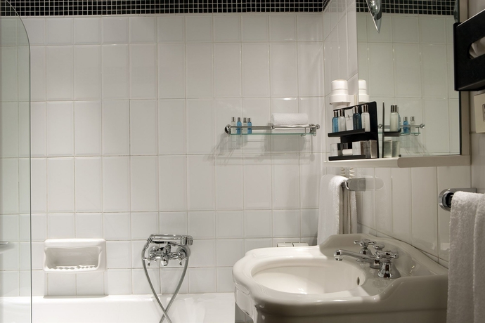 Imagen de la habitación del Hotel Mascagni. Foto 6