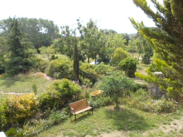 Imagen de los exteriores del Hotel Maset de les Talaveres - Casa de Pagès. Foto 10