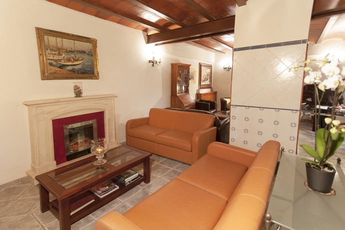 Imagen de los interiores del Hotel Masia La Mota. Foto 12