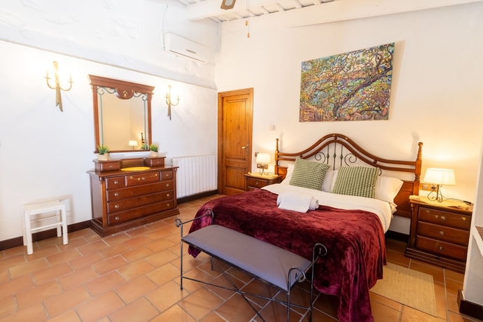 Imagen de la habitación del Hotel Masia Notari Casabona. Foto 7
