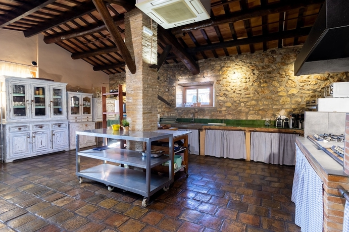 Imagen de la habitación del Hotel Masia Notari Casabona. Foto 9