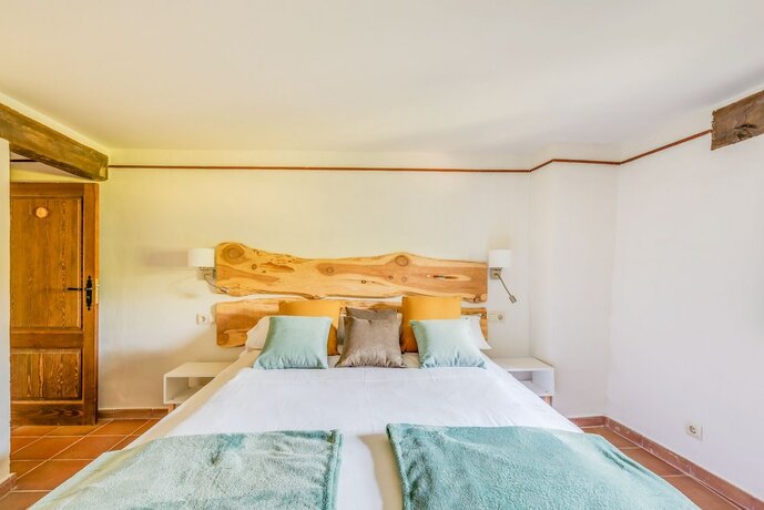 Imagen general del Hotel Masia Ventanell. Foto 4