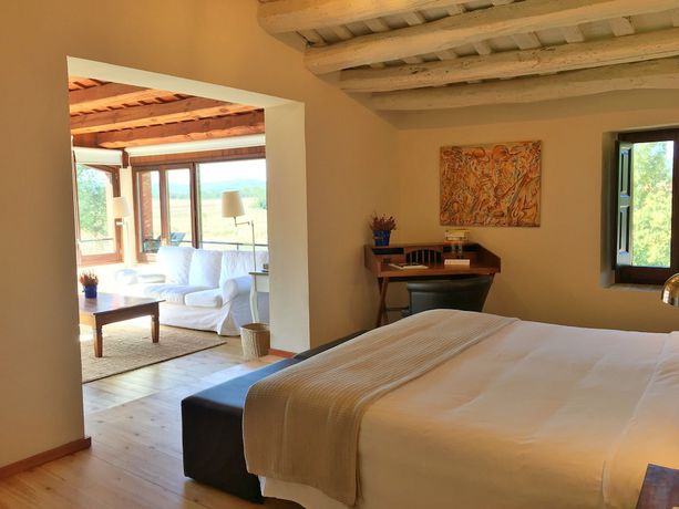 Imagen de la habitación del Hotel Masia la Palma. Foto 6