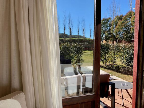 Imagen de la habitación del Hotel Masia la Palma. Foto 14