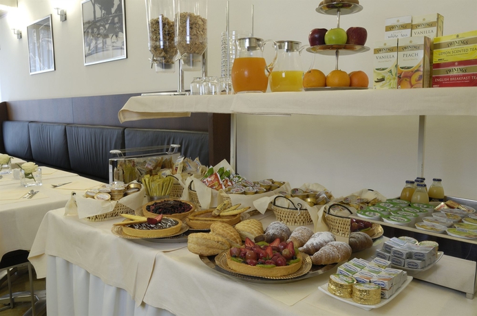 Imagen del bar/restaurante del Hotel Masini. Foto 3