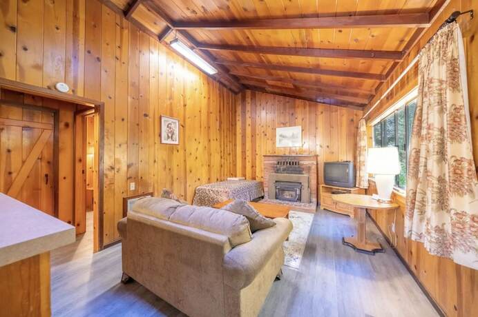 Imagen de la habitación del Hotel Masood\'s Lodge. Foto 17