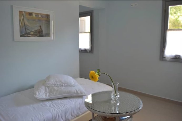 Imagen de la habitación del Hotel Masouriblu. Foto 5