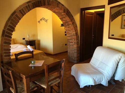 Imagen de la habitación del Hotel Massa Alta. Foto 10