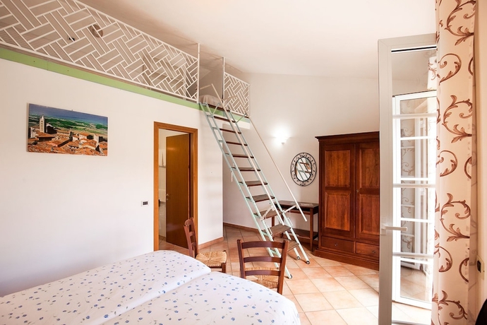 Imagen de la habitación del Hotel Massa Vecchia. Foto 7