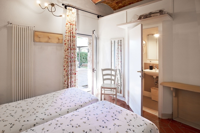 Imagen de la habitación del Hotel Massa Vecchia. Foto 11