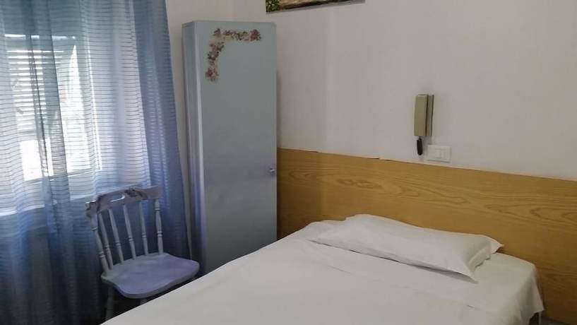 Imagen de la habitación del Hotel Massena, G&eacute;nova. Foto 6