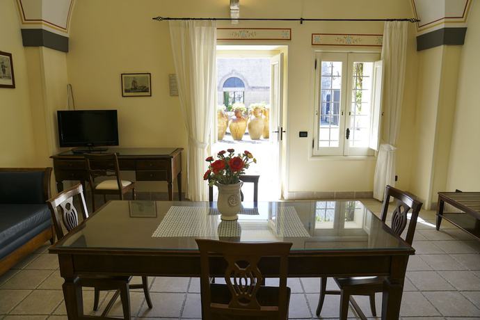 Imagen de la habitación del Hotel Masseria Appid&eacute;. Foto 14