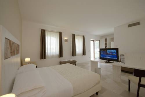 Imagen general del Hotel Masseria Corda Di Lana & Resort. Foto 2