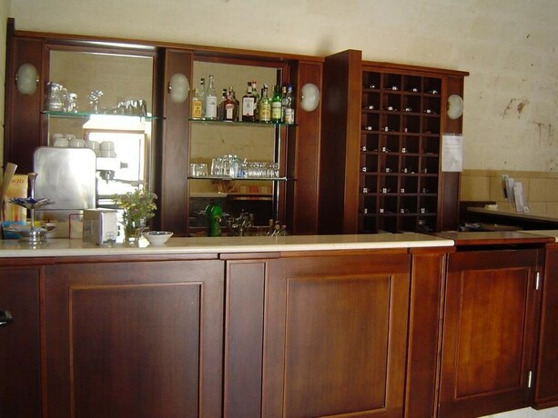Imagen del bar/restaurante del Hotel Masseria Fabrizio. Foto 16