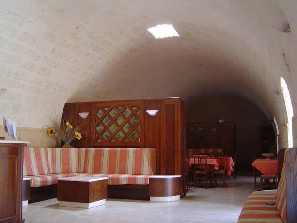 Imagen del bar/restaurante del Hotel Masseria Fabrizio. Foto 17