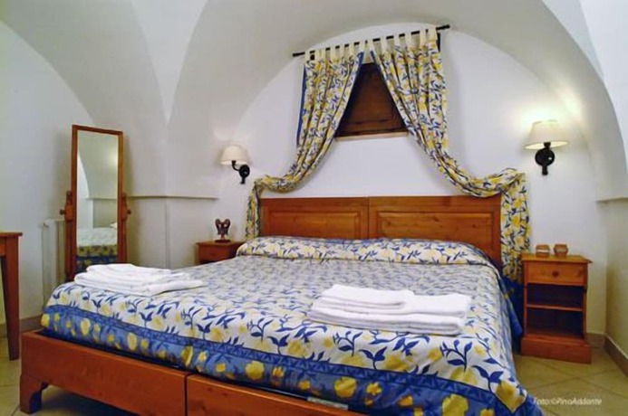Imagen de la habitación del Hotel Masseria L\'Ovile. Foto 7
