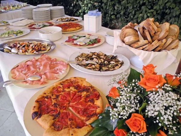 Imagen del bar/restaurante del Hotel Masseria L\'Ovile. Foto 3