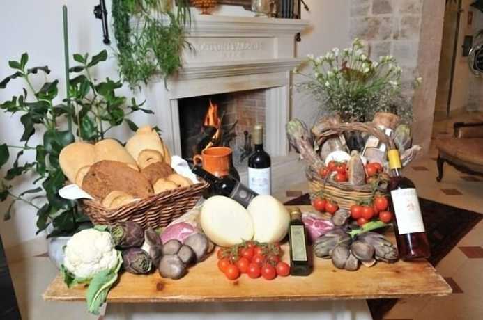 Imagen del bar/restaurante del Hotel Masseria L\'Ovile. Foto 4