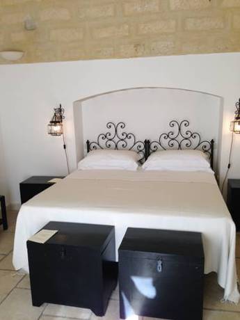 Imagen de la habitación del Hotel Masseria Montelauro. Foto 7