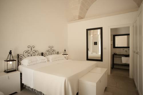 Imagen de la habitación del Hotel Masseria Montelauro. Foto 9