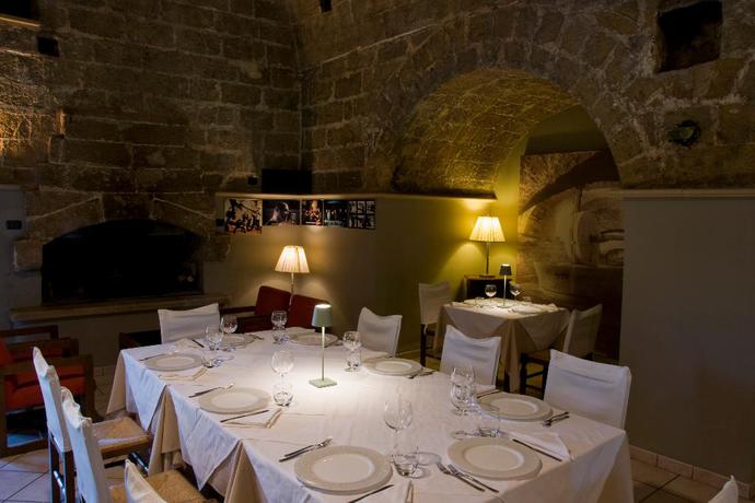 Imagen del bar/restaurante del Hotel Masseria Zanzara. Foto 5