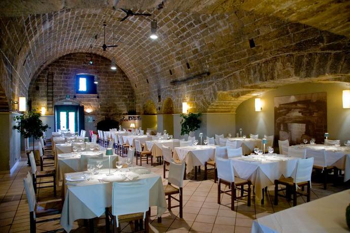 Imagen del bar/restaurante del Hotel Masseria Zanzara. Foto 6
