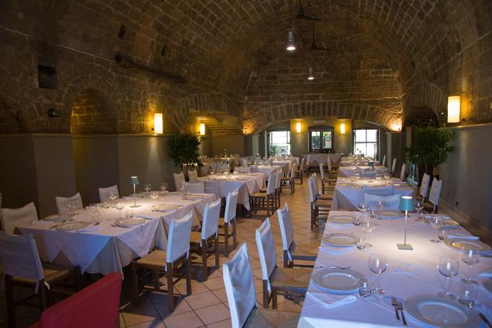 Imagen del bar/restaurante del Hotel Masseria Zanzara. Foto 9