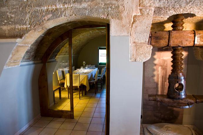 Imagen del bar/restaurante del Hotel Masseria Zanzara. Foto 10