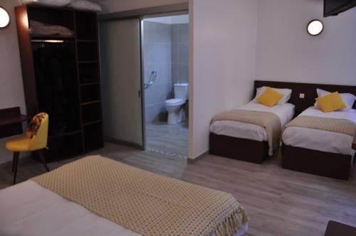 Imagen de la habitación del Hotel Massilia. Foto 13