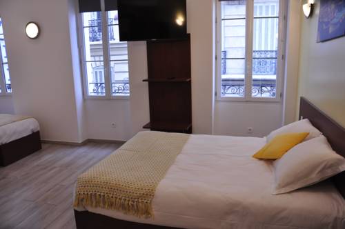 Imagen de la habitación del Hotel Massilia. Foto 16