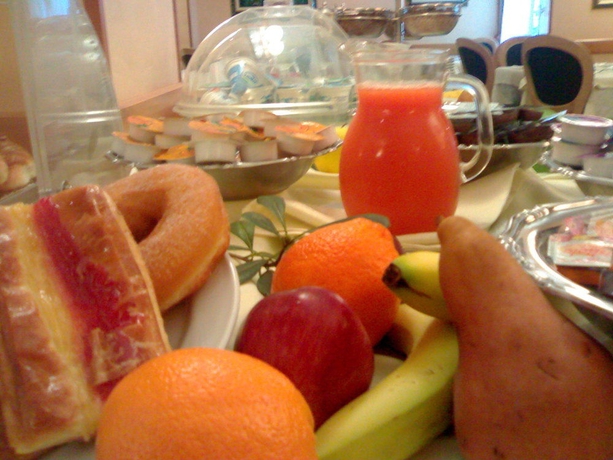 Imagen del bar/restaurante del Hotel Massimi City Garden. Foto 5