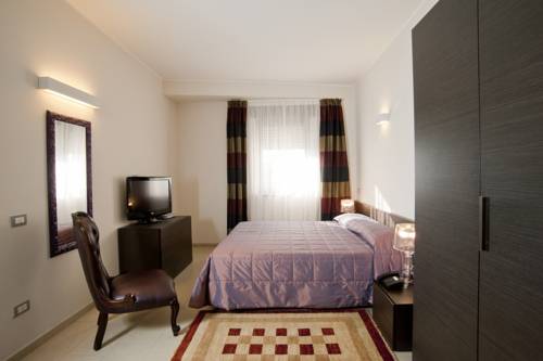 Imagen de la habitación del Hotel Massimino. Foto 13