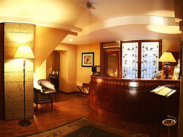 Imagen de los interiores del Hotel Massimo Plaza. Foto 10