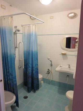 Imagen de la habitación del Hotel Massimo, Viareggio. Foto 6