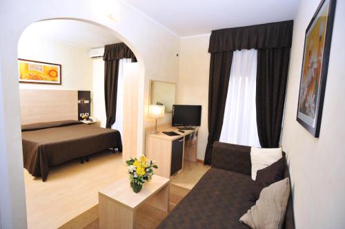 Imagen de la habitación del Hotel Massimo d\'Azeglio. Foto 6