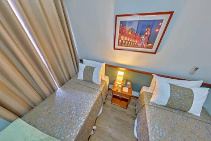 Imagen de la habitación del Hotel Massis. Foto 6