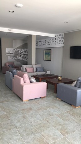 Imagen de los interiores del Hotel Massouri Beach. Foto 20