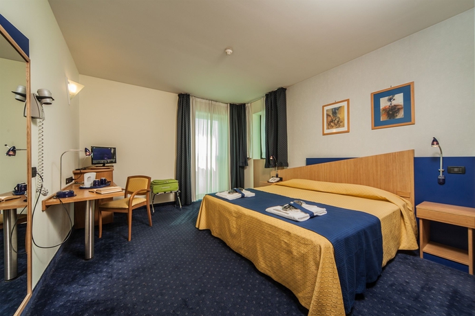 Imagen de la habitación del Hotel Mastai. Foto 6