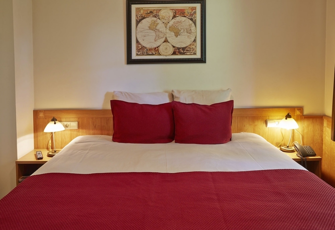 Imagen de la habitación del Hotel Mastbosch Breda. Foto 12