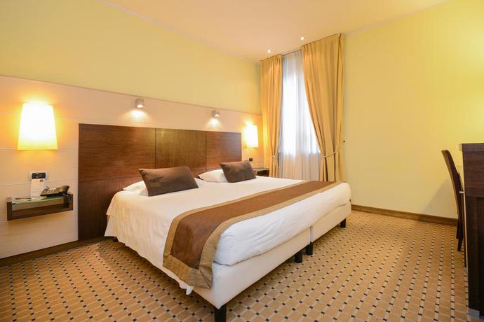 Imagen general del Hotel Master, Brescia. Foto 5