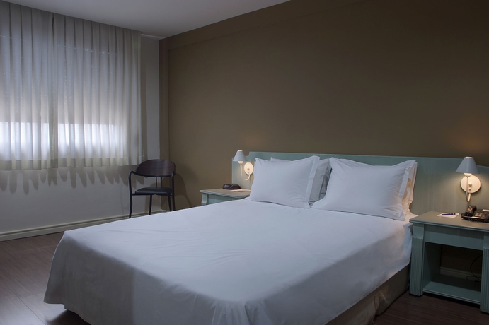 Imagen de la habitación del Hotel Master Express Alberto Bins. Foto 2