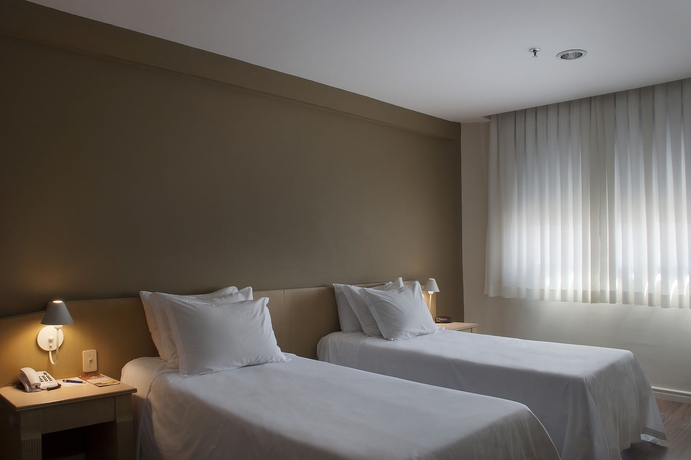 Imagen de la habitación del Hotel Master Express Alberto Bins. Foto 4