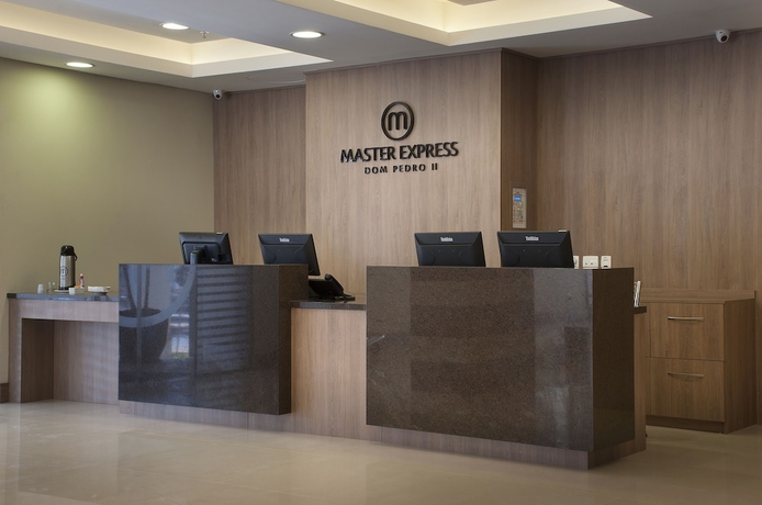 Imagen de los interiores del Hotel Master Express Dom Pedro Ii. Foto 17