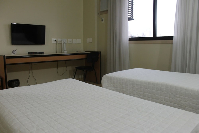 Imagen de la habitación del Hotel Master Express Lima E Silva. Foto 7
